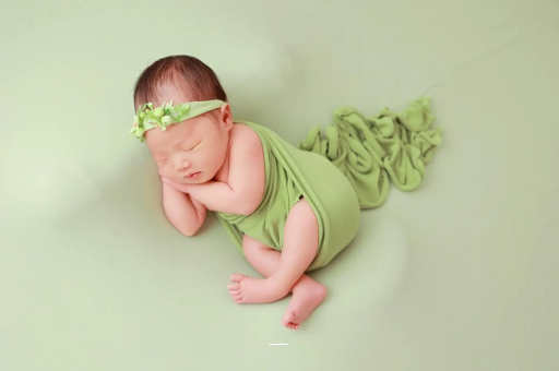 德宏宝宝出疹子发烧